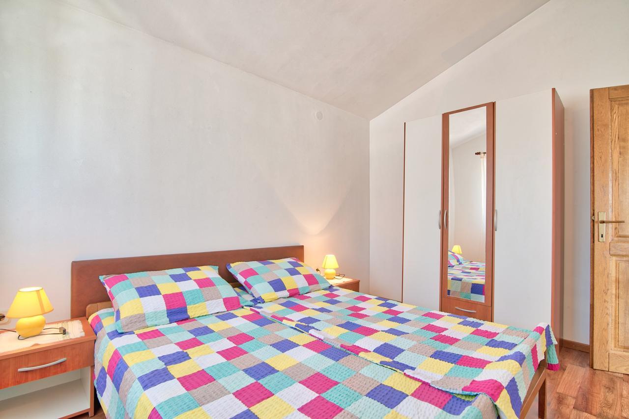 Apartment Maja Штиньян Экстерьер фото