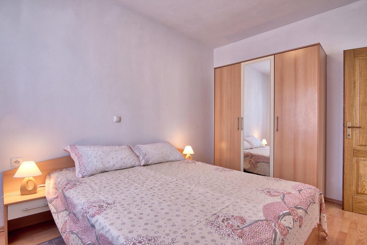 Apartment Maja Штиньян Экстерьер фото